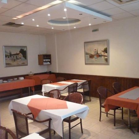 Hotel Korinthos Luaran gambar