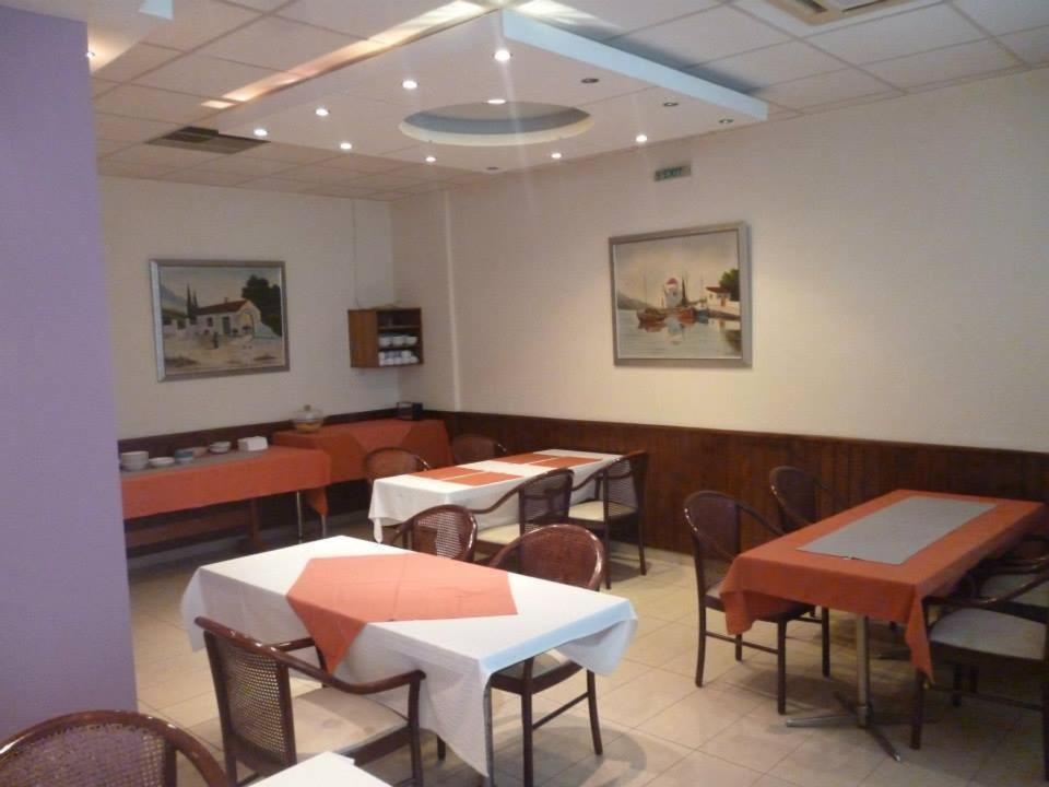 Hotel Korinthos Luaran gambar